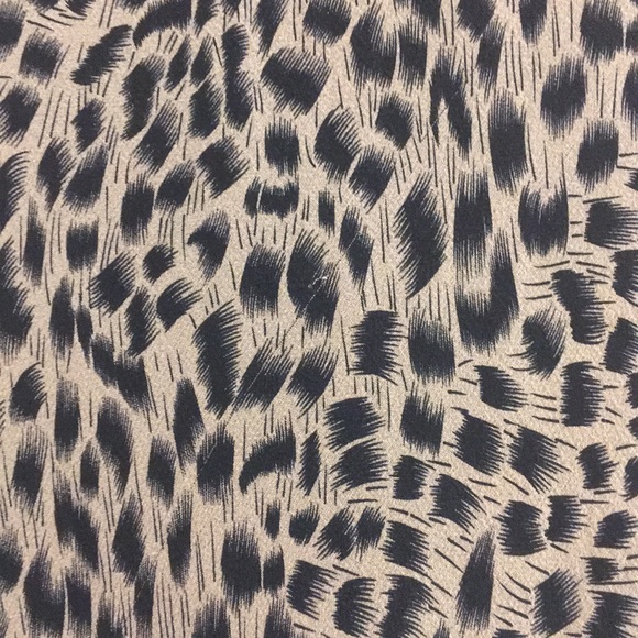 Silks by ICS - Med Midi Skirt - Picture 2 of 3